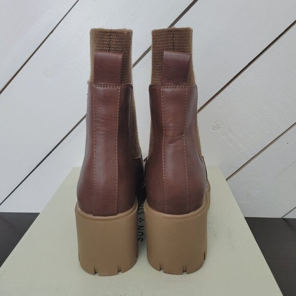NWT Sun + Stone SS Verity Chunky Heel Brown Ankle Chelsea Boots 10M Women's - Picture 4 of 10